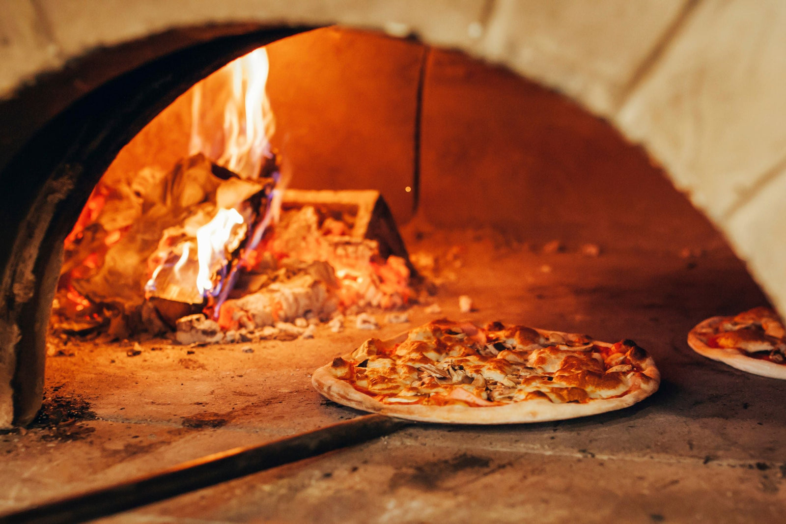 Cooking with Wood: How Different Woods Affect Food Flavor