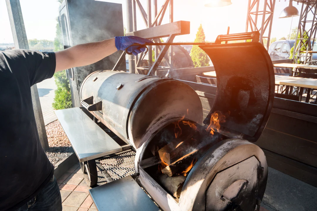 Top Types of Smoker Wood for BBQ Restaurants